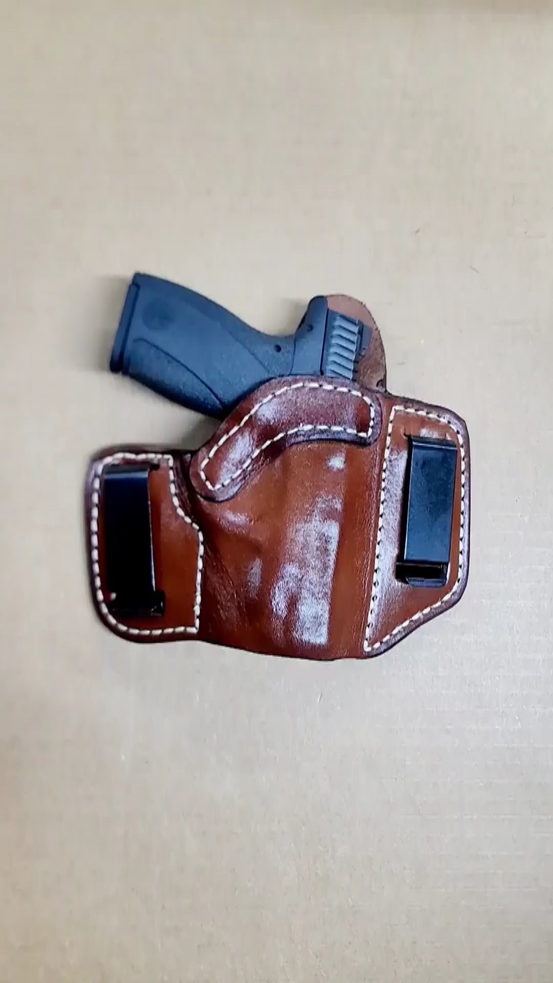 IWB & Appendix Carry | 2 Steel Clips | Classic Leather - Azula Gun