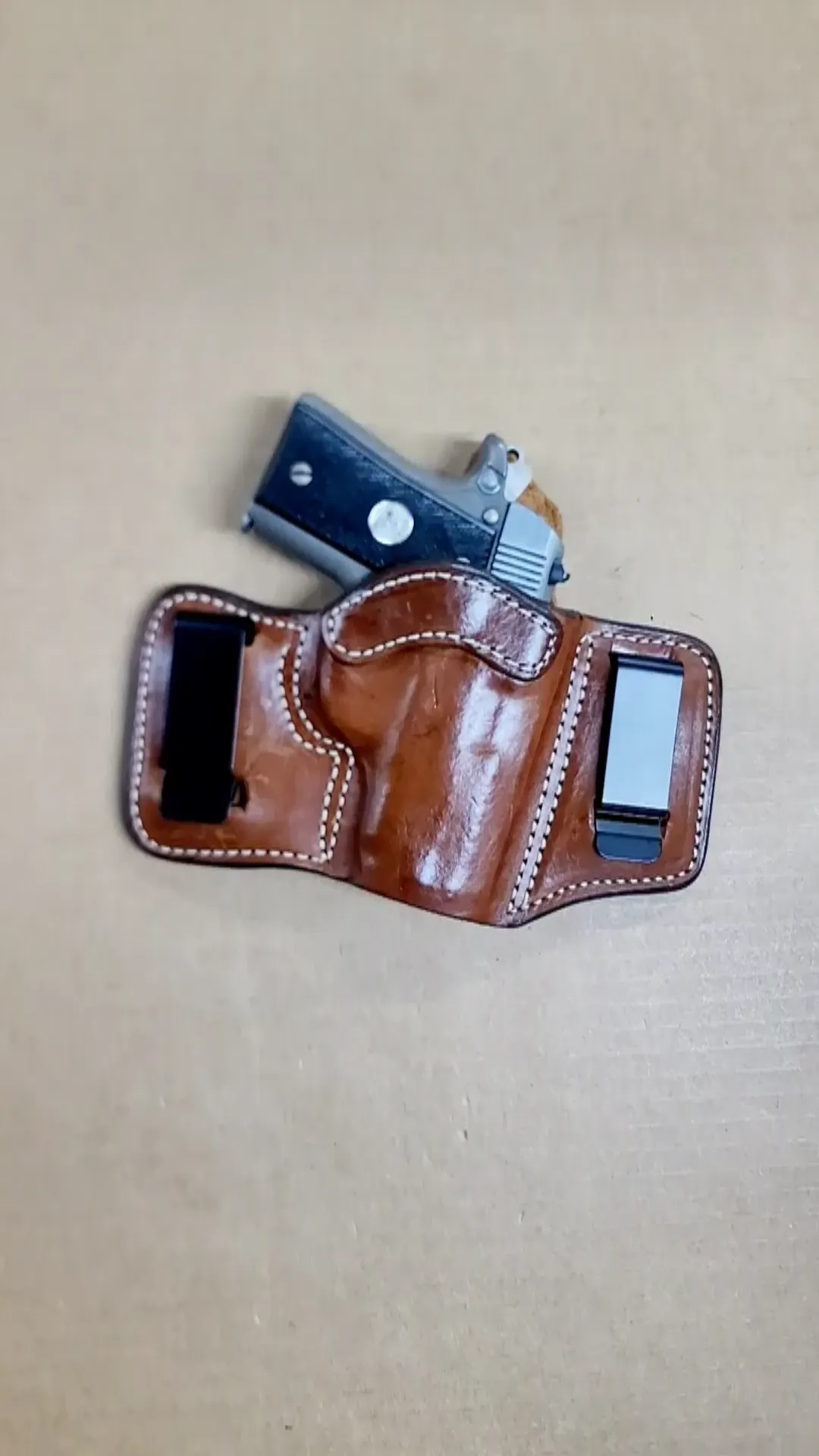IWB & Appendix Carry | 2 Steel Clips | Classic Leather - Azula Gun